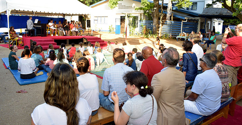 Calendrier scolaire - Arthur Rimbaud  The French School Society - Dar es  Salaam